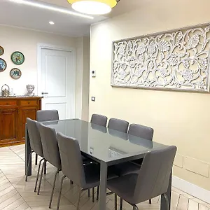 Trastevere Boulevard Apartment Rome