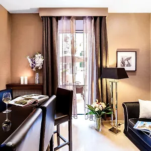 The Brunetti - Luxury Serviced Apartment Rome