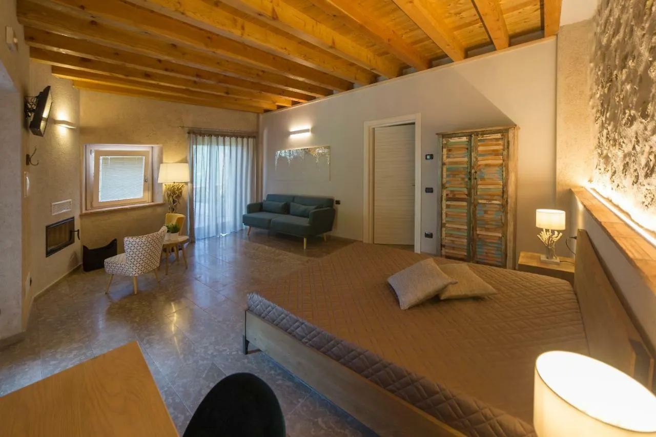 Agriturismo Casarai Zone 0*,