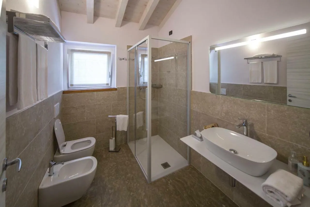 Agriturismo Casarai Zone Farm stay
